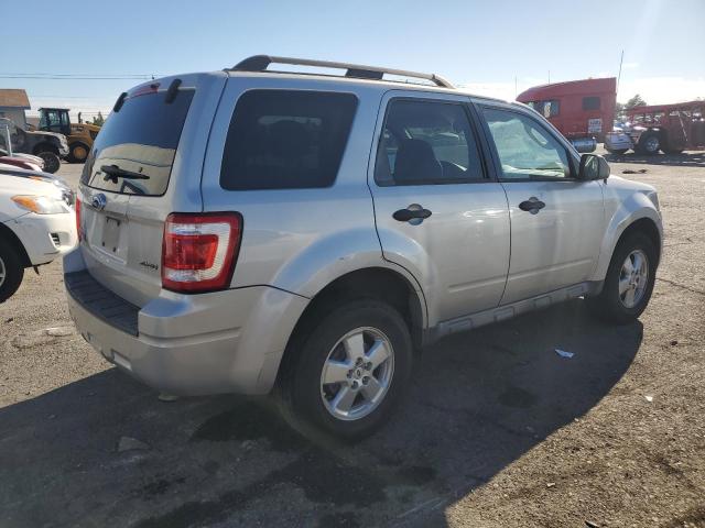 Photo 2 VIN: 1FMCU93G19KA82302 - FORD ESCAPE 