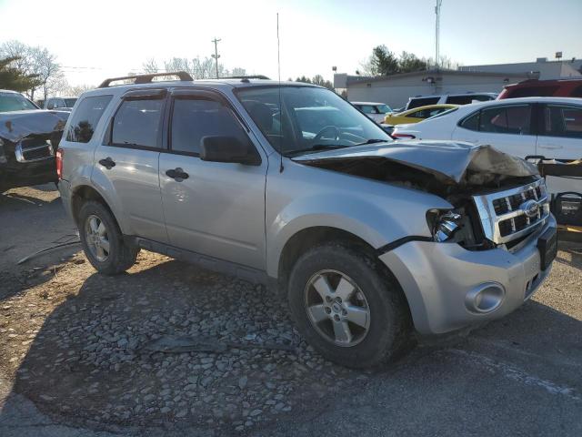 Photo 3 VIN: 1FMCU93G29KA61491 - FORD ESCAPE 