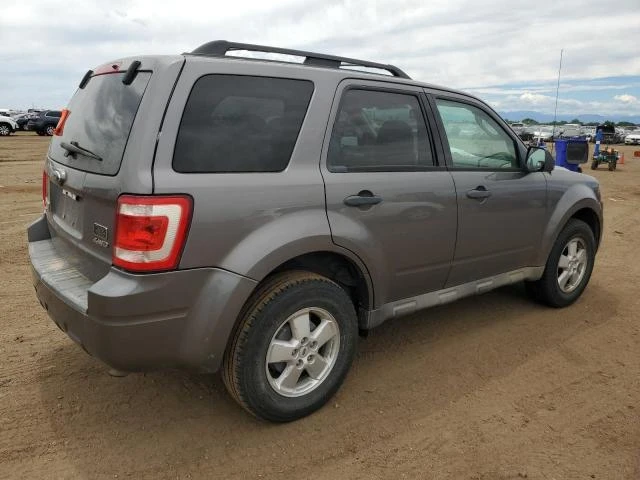 Photo 2 VIN: 1FMCU93G39KA17998 - FORD ESCAPE XLT 