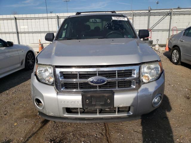 Photo 4 VIN: 1FMCU93G69KC57157 - FORD ESCAPE XLT 