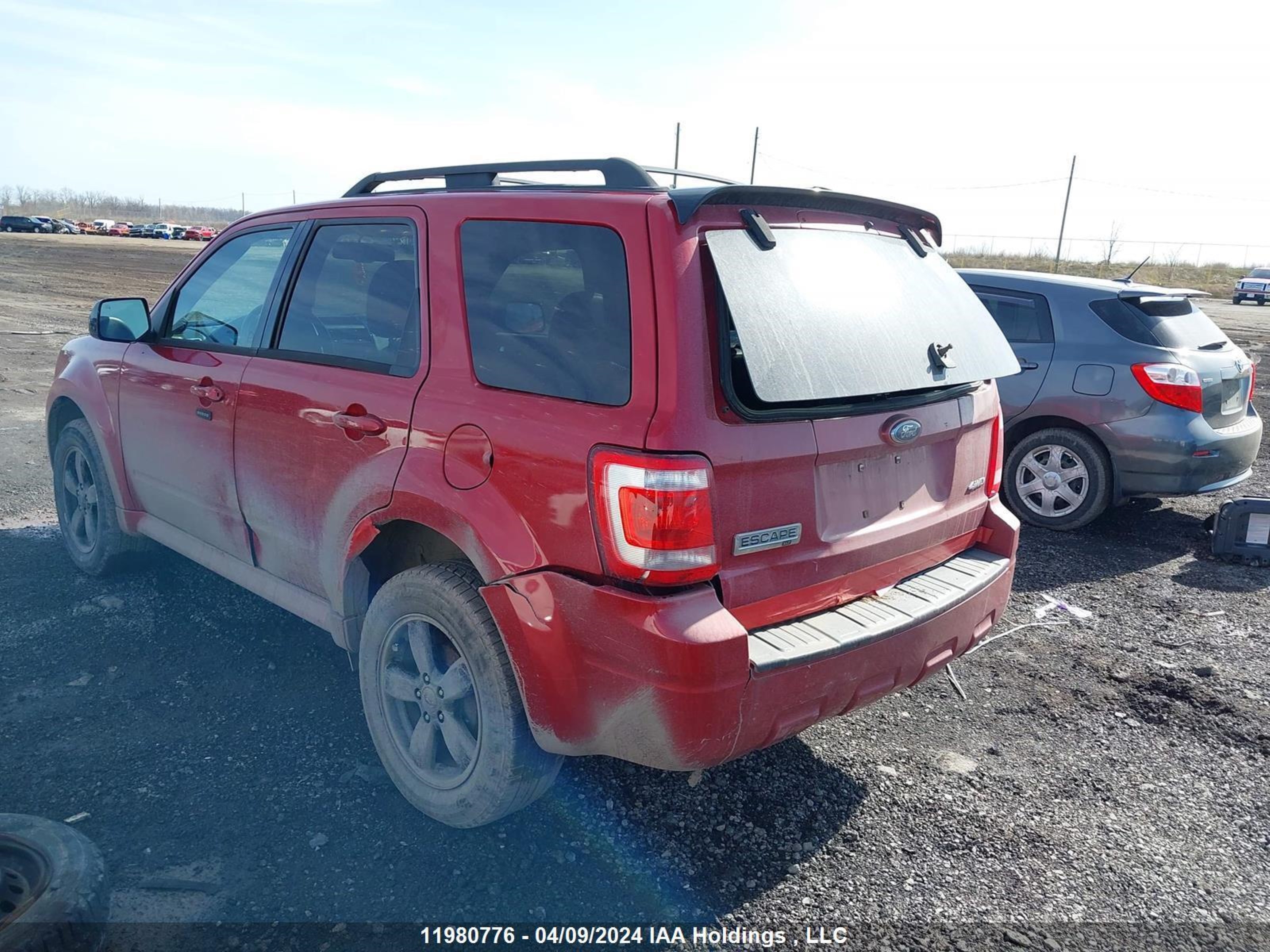 Photo 2 VIN: 1FMCU93G69KD13162 - FORD ESCAPE 