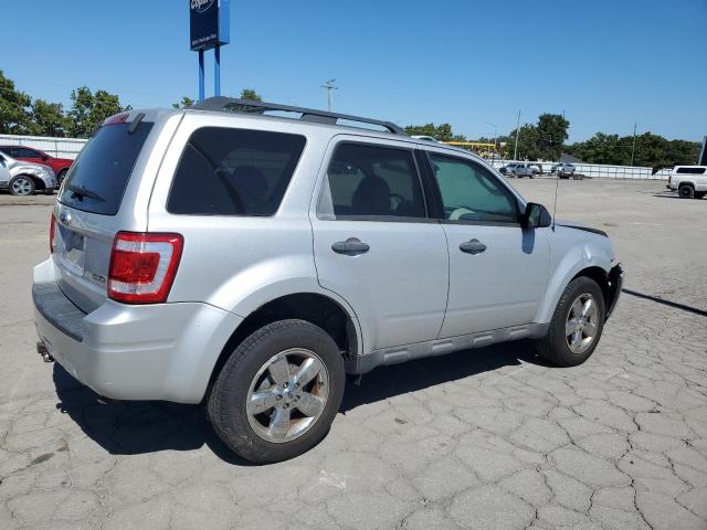 Photo 2 VIN: 1FMCU93G89KA21531 - FORD ESCAPE XLT 