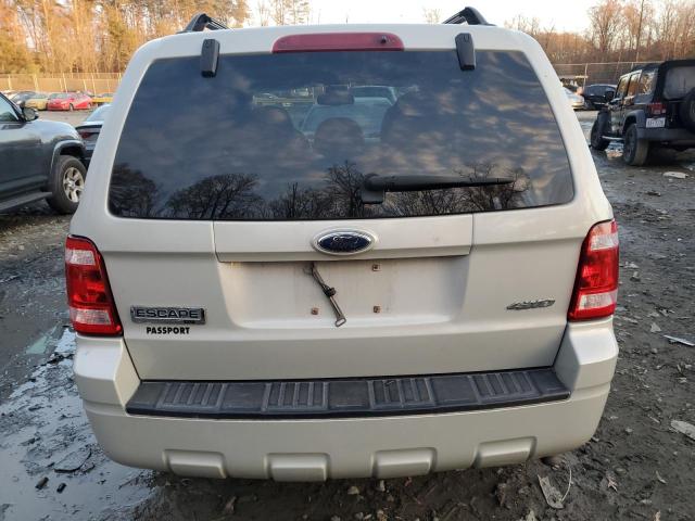 Photo 5 VIN: 1FMCU93G99KA82189 - FORD ESCAPE 