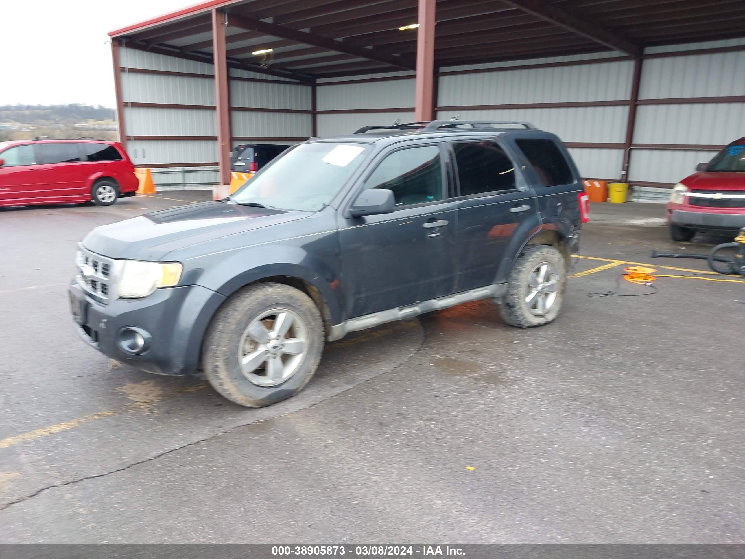 Photo 1 VIN: 1FMCU93GX9KB94242 - FORD ESCAPE 