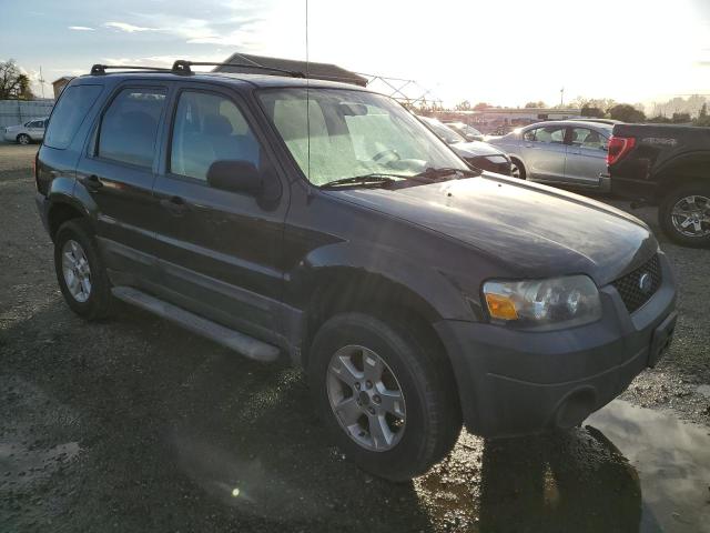 Photo 3 VIN: 1FMCU93Z26KB58798 - FORD ESCAPE 