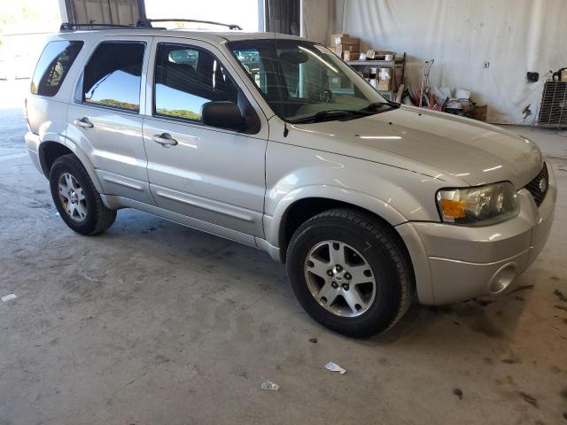 Photo 3 VIN: 1FMCU94105KC71530 - FORD ESCAPE 