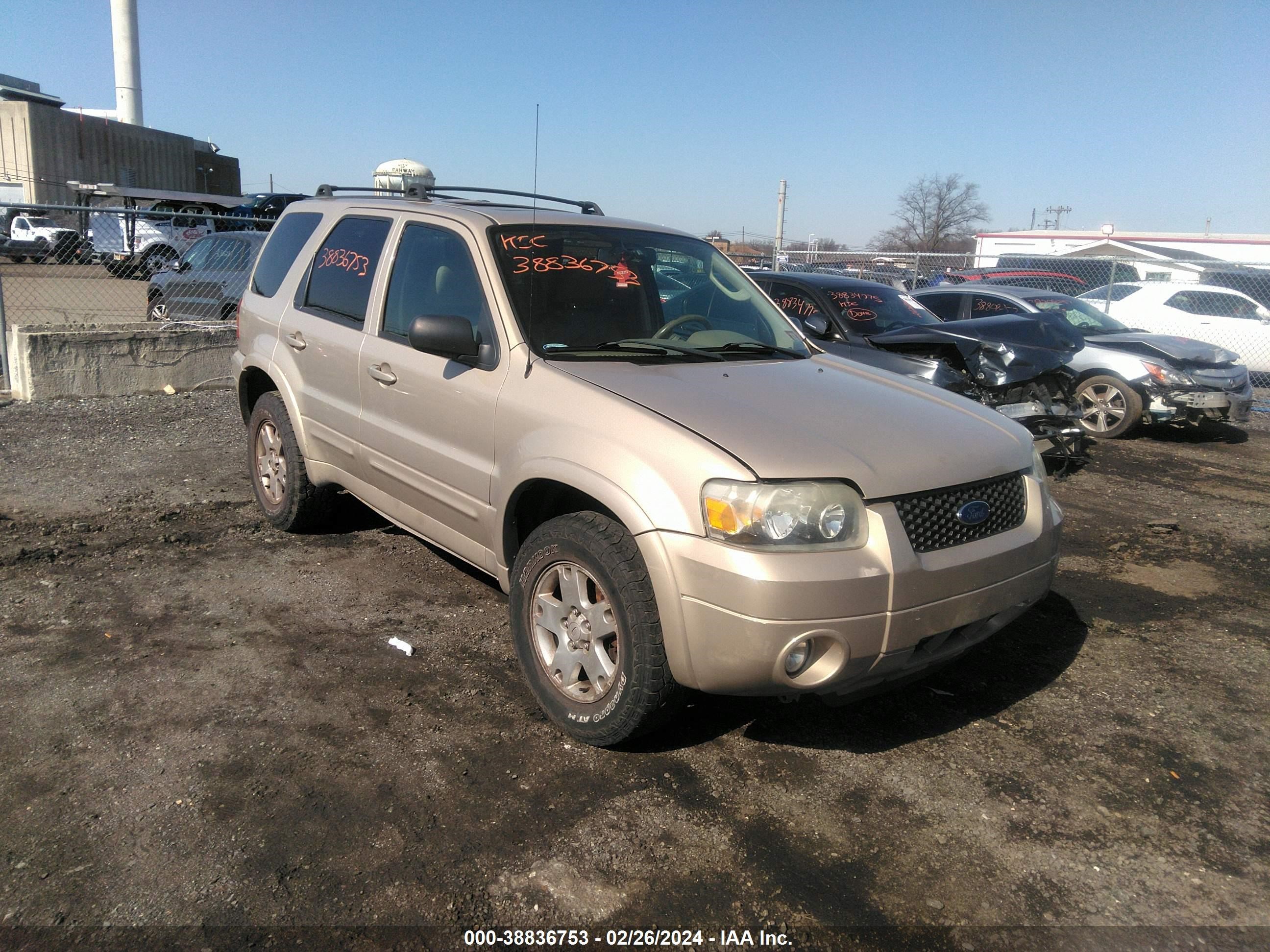 Photo 0 VIN: 1FMCU94117KB25690 - FORD ESCAPE 