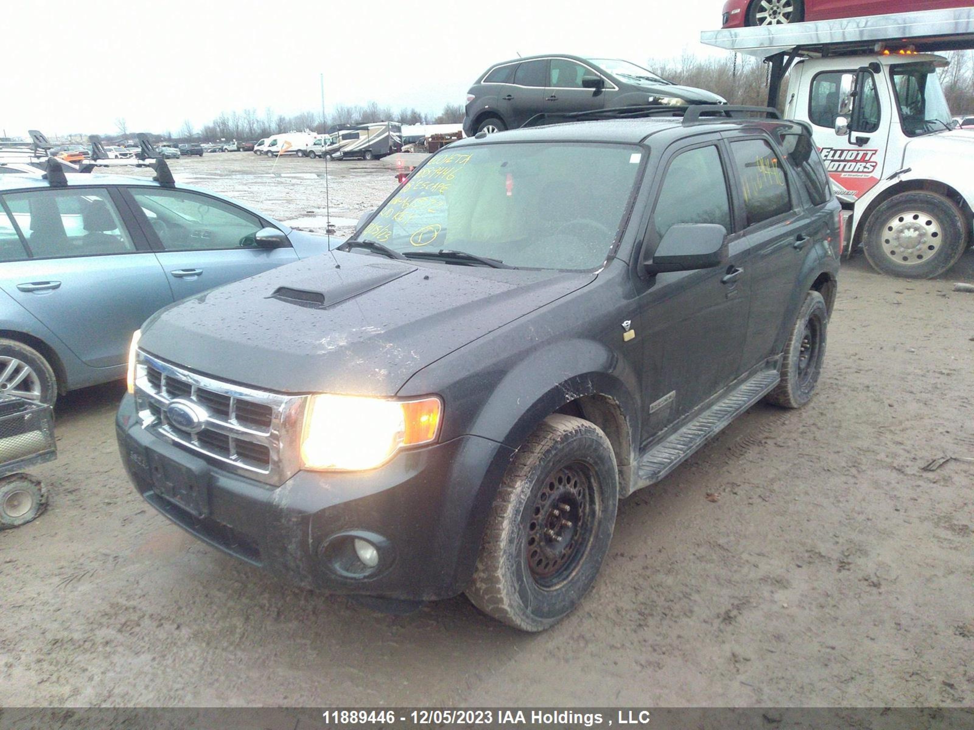 Photo 1 VIN: 1FMCU94118KA61572 - FORD ESCAPE 