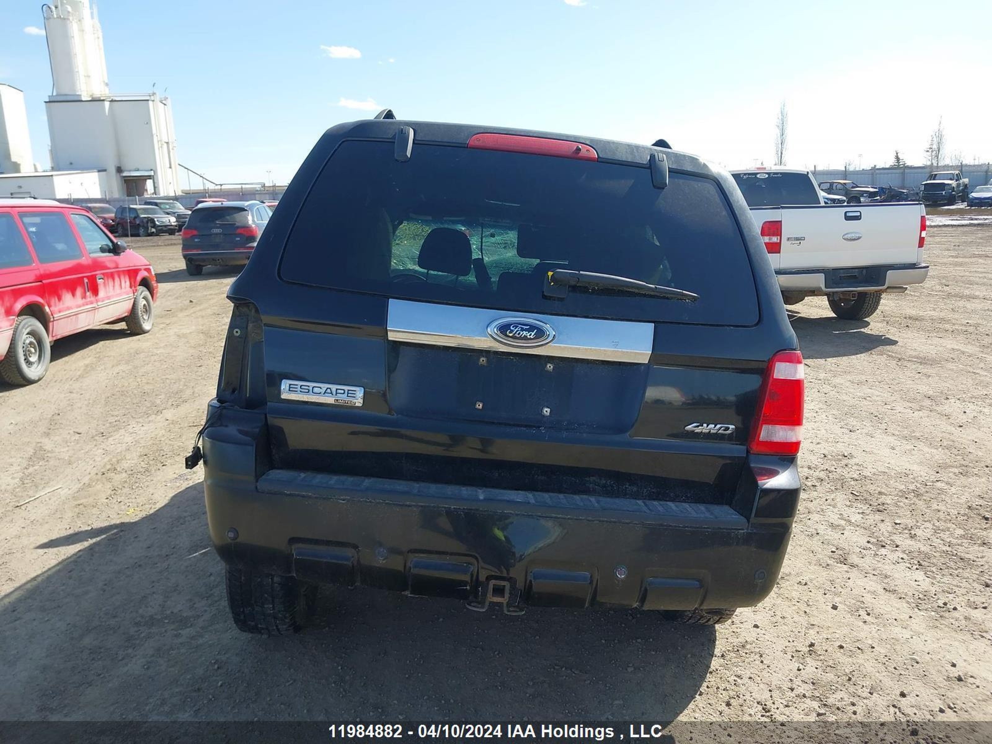 Photo 15 VIN: 1FMCU94118KD82480 - FORD ESCAPE 