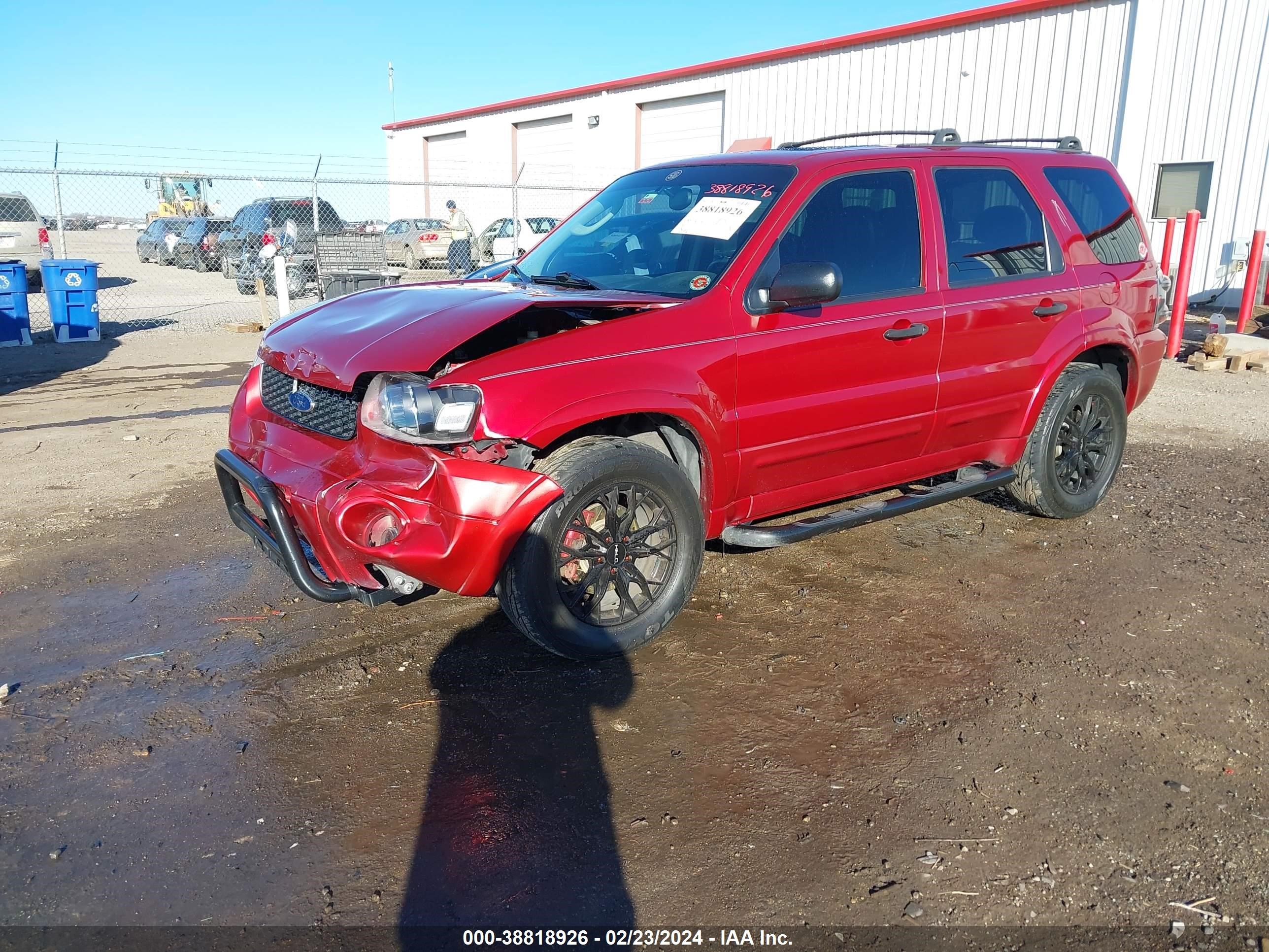 Photo 1 VIN: 1FMCU94145KA15021 - FORD ESCAPE 