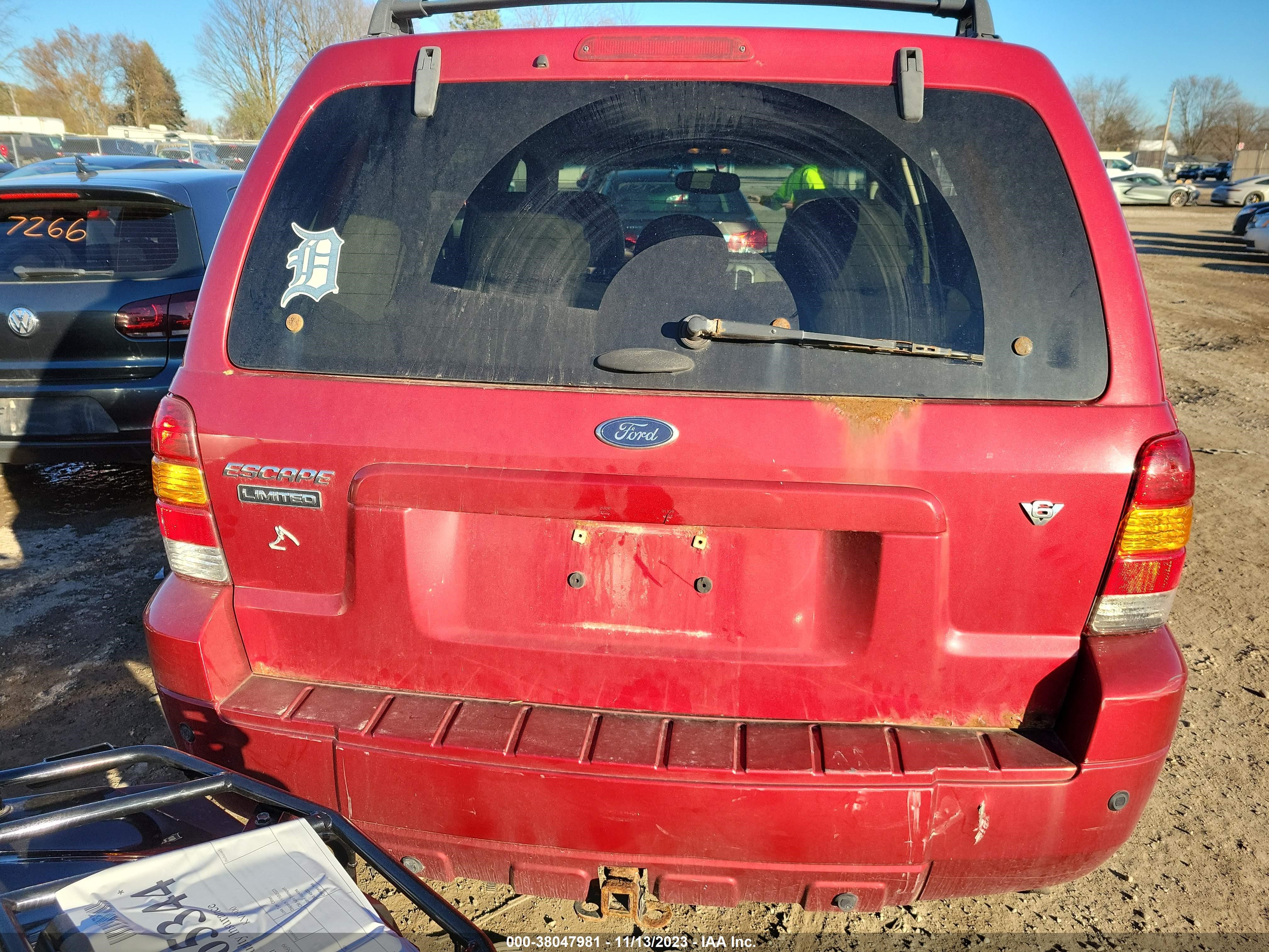 Photo 15 VIN: 1FMCU94176KA69267 - FORD ESCAPE 