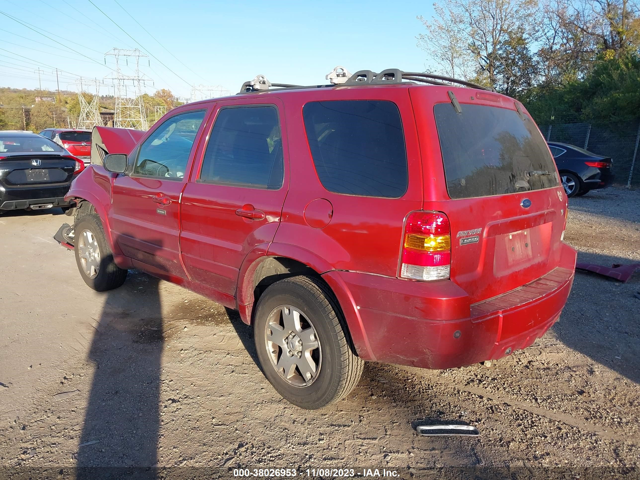 Photo 2 VIN: 1FMCU94177KA38425 - FORD ESCAPE 