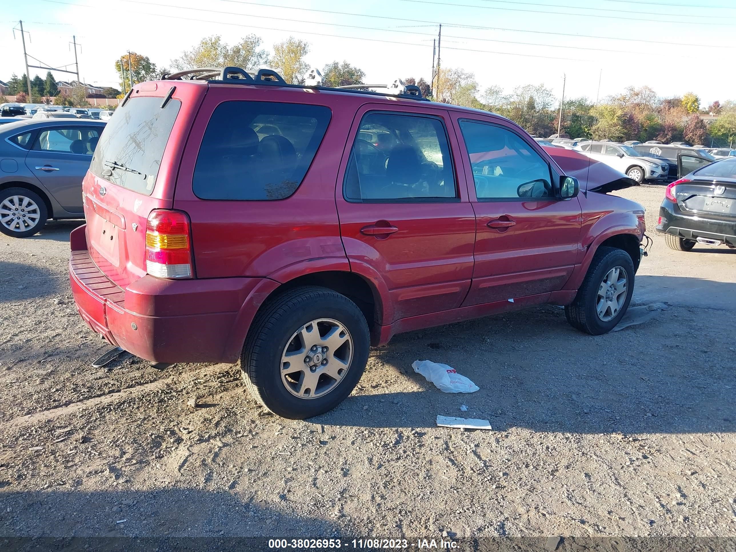 Photo 3 VIN: 1FMCU94177KA38425 - FORD ESCAPE 