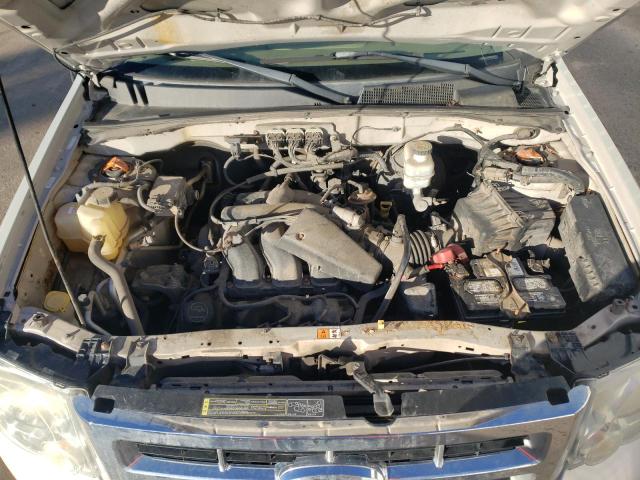 Photo 11 VIN: 1FMCU94188KE17869 - FORD ESCAPE 