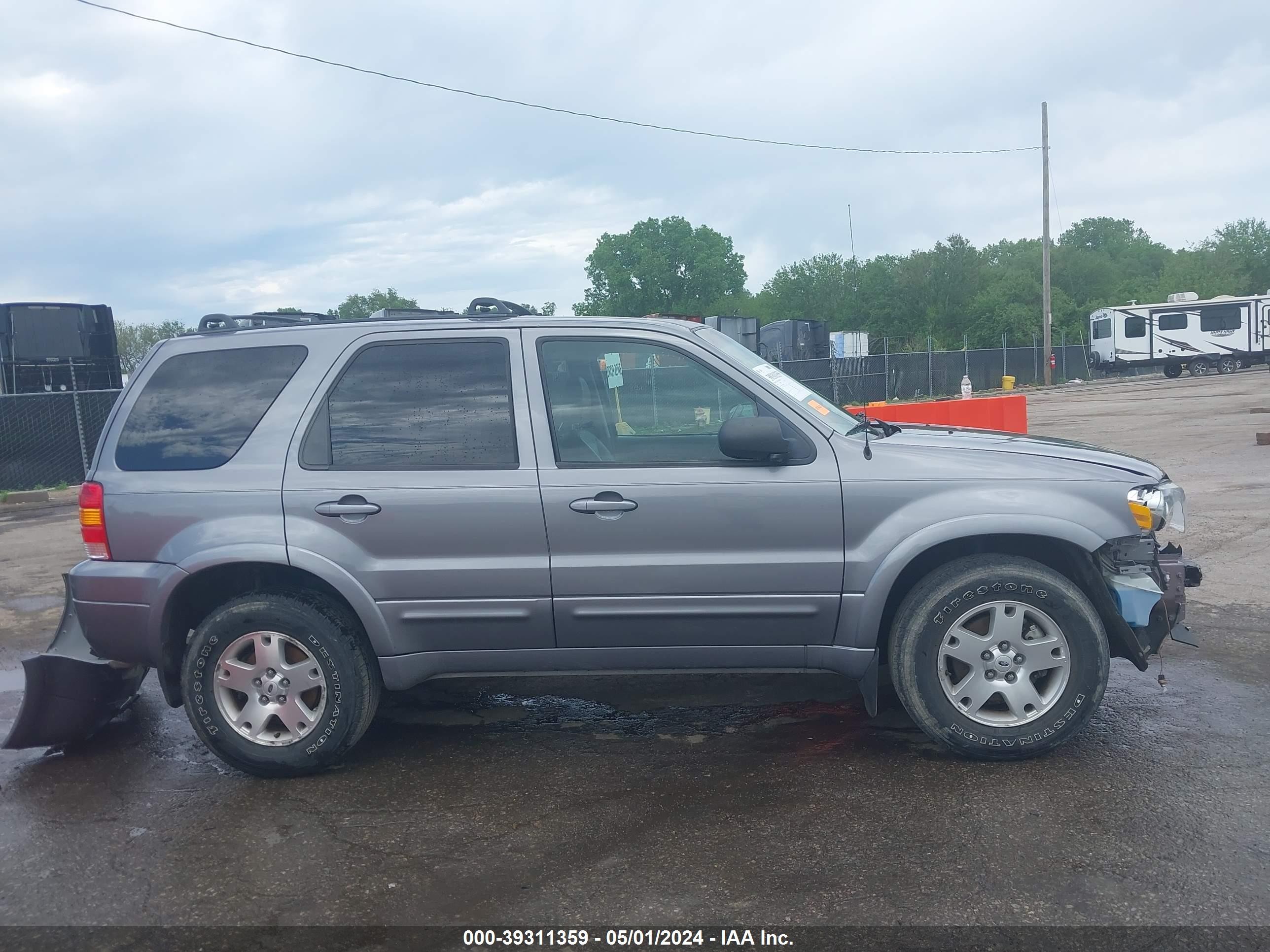 Photo 13 VIN: 1FMCU94197KB88567 - FORD ESCAPE 