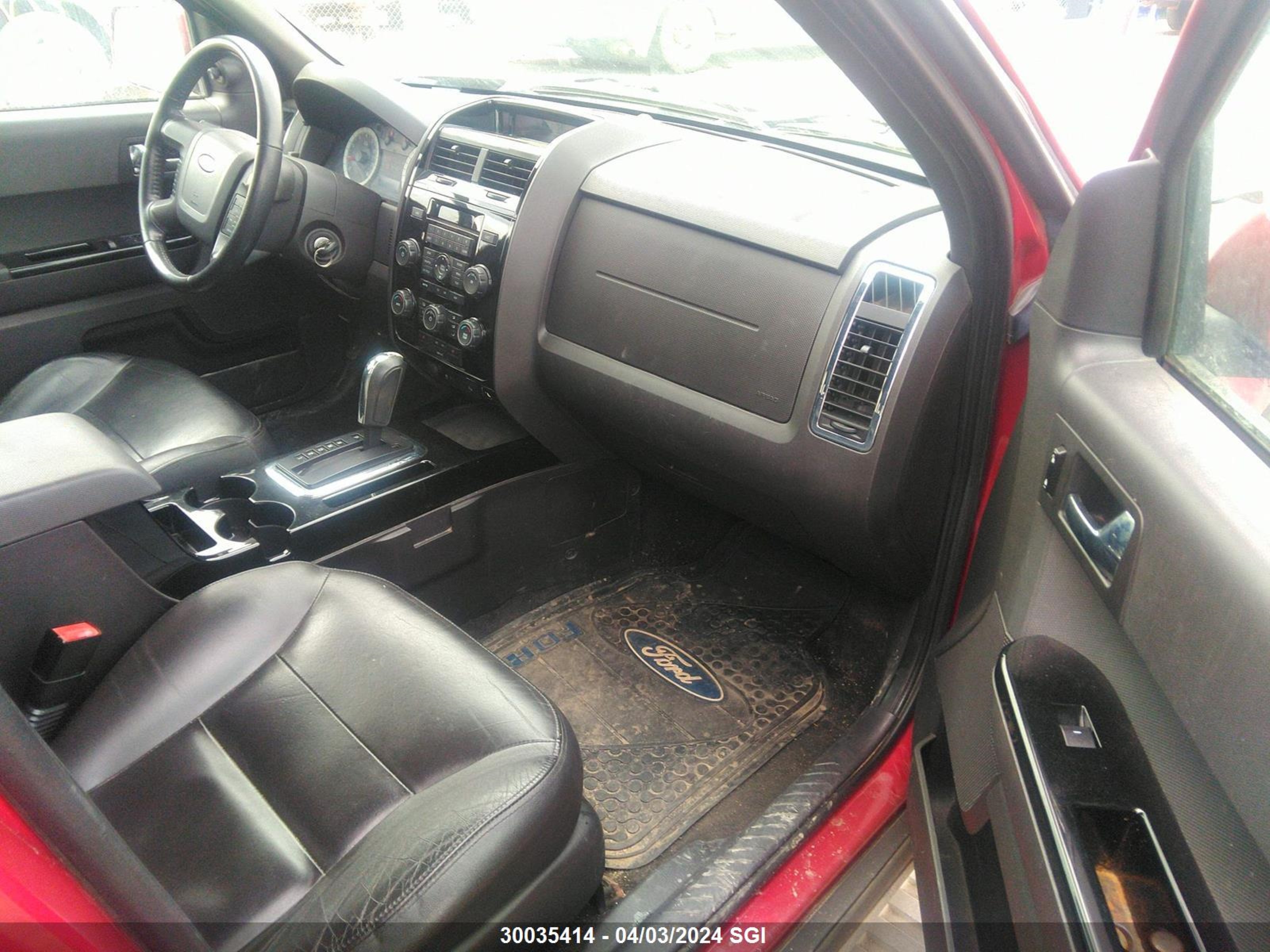 Photo 4 VIN: 1FMCU94198KA11017 - FORD ESCAPE 