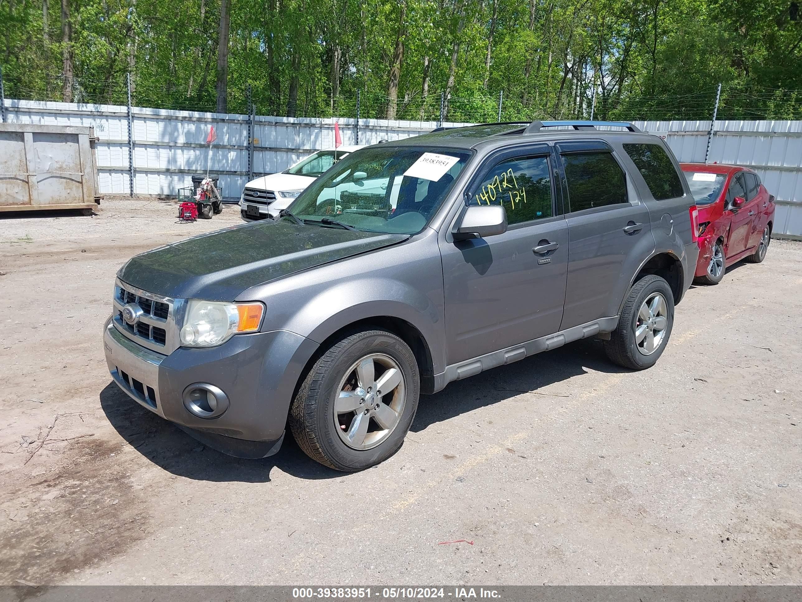 Photo 1 VIN: 1FMCU94G19KA80385 - FORD ESCAPE 