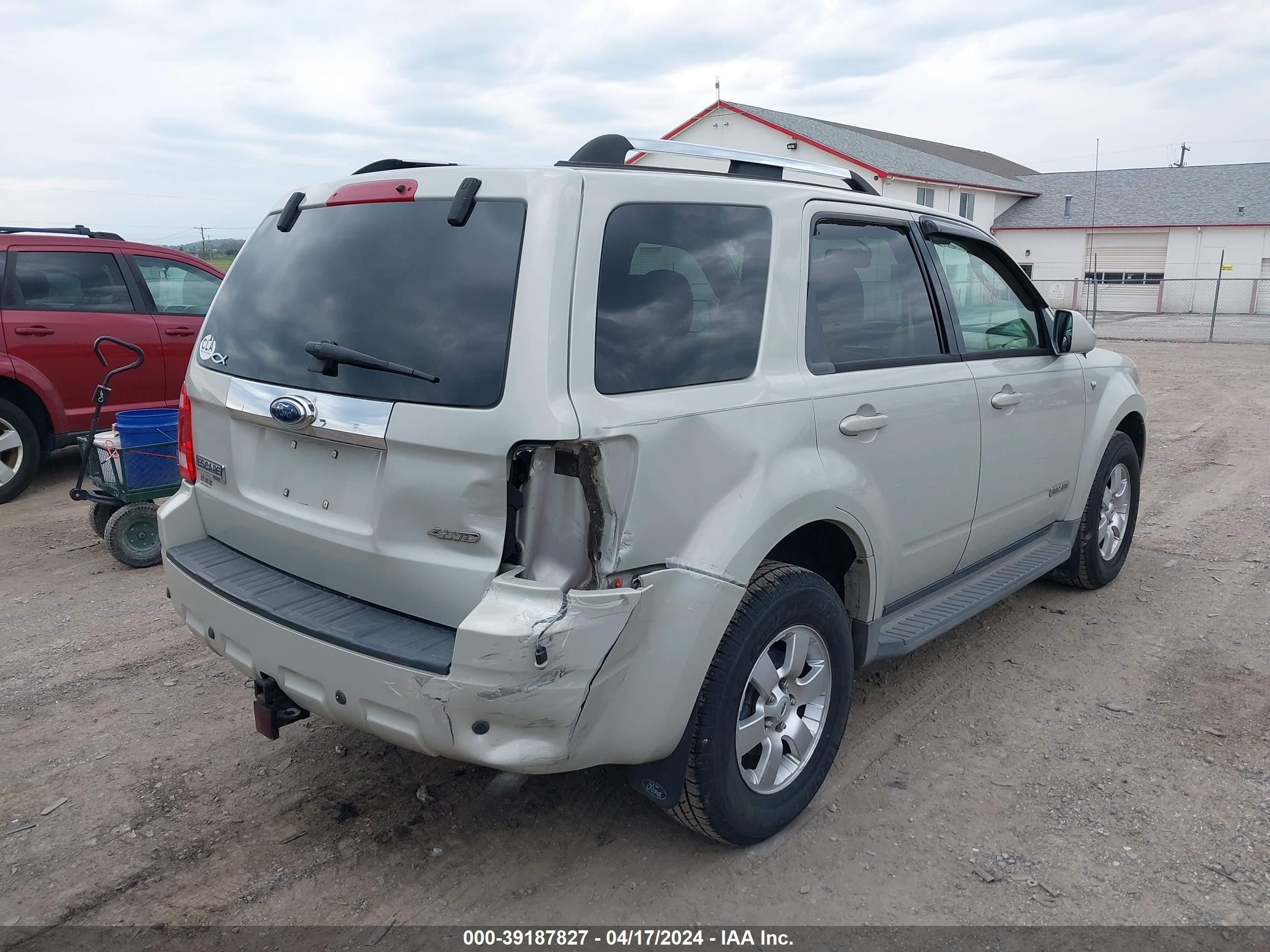 Photo 3 VIN: 1FMCU94G29KA35598 - FORD ESCAPE 