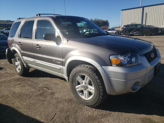 Photo 3 VIN: 1FMCU96H05KE01445 - FORD ESCAPE 