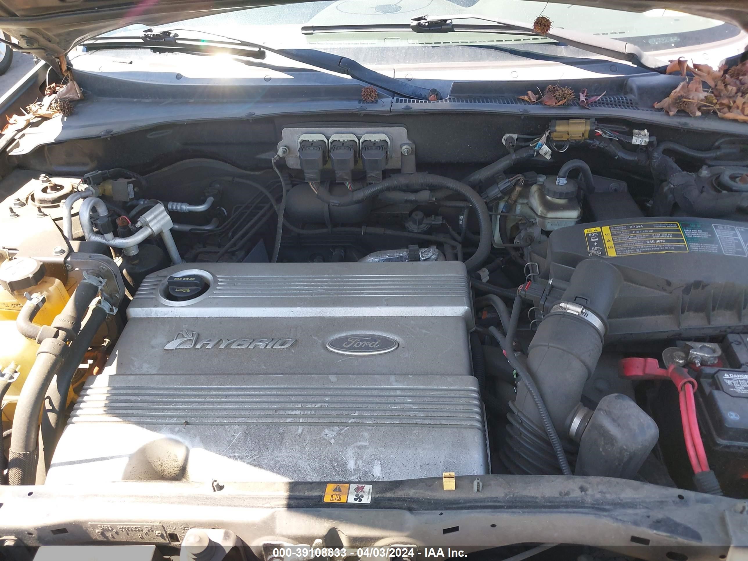 Photo 9 VIN: 1FMCU96H26KA43136 - FORD ESCAPE 