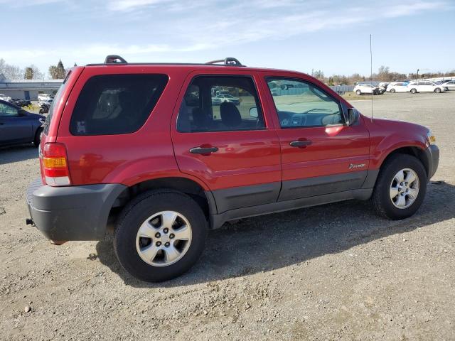 Photo 2 VIN: 1FMCU96H85KE18087 - FORD ESCAPE 