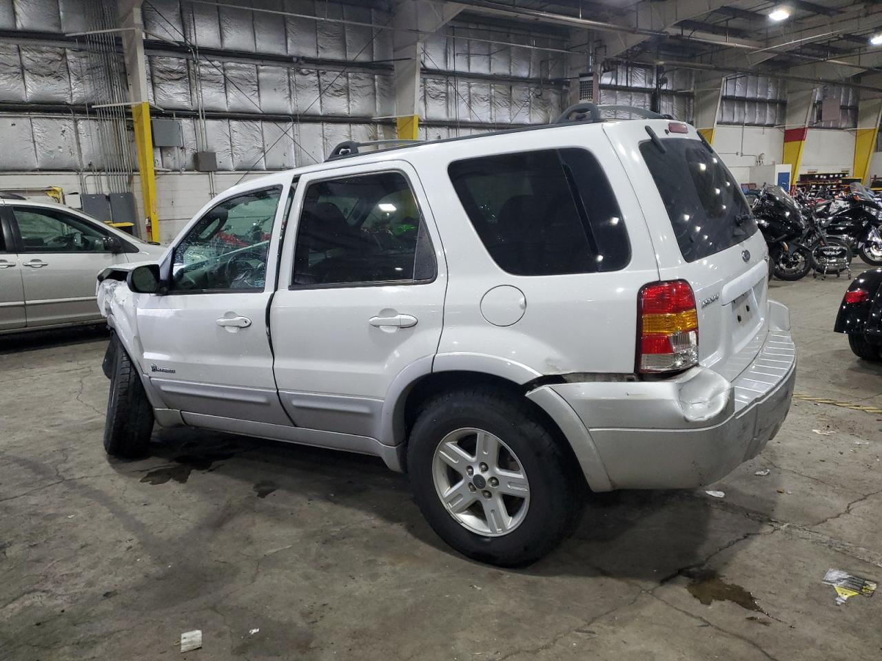 Photo 1 VIN: 1FMCU96H95KC53618 - FORD ESCAPE 