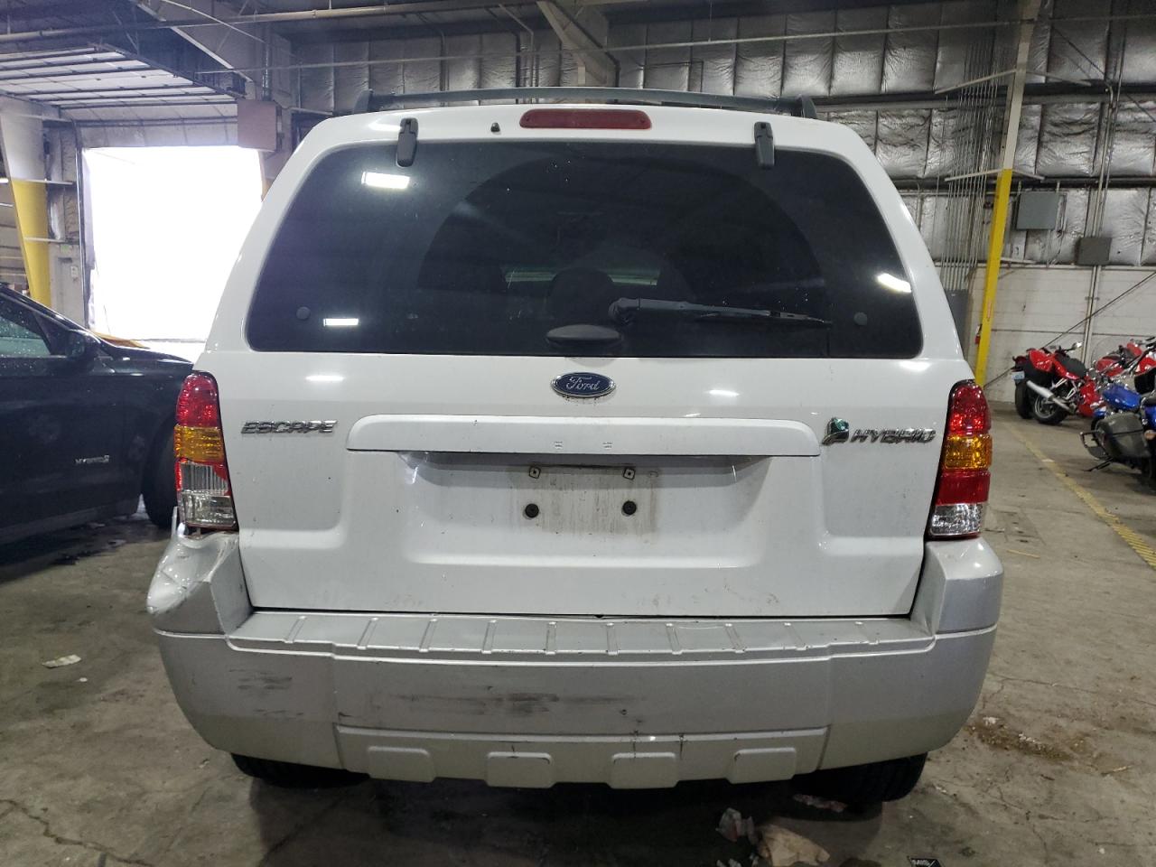 Photo 5 VIN: 1FMCU96H95KC53618 - FORD ESCAPE 