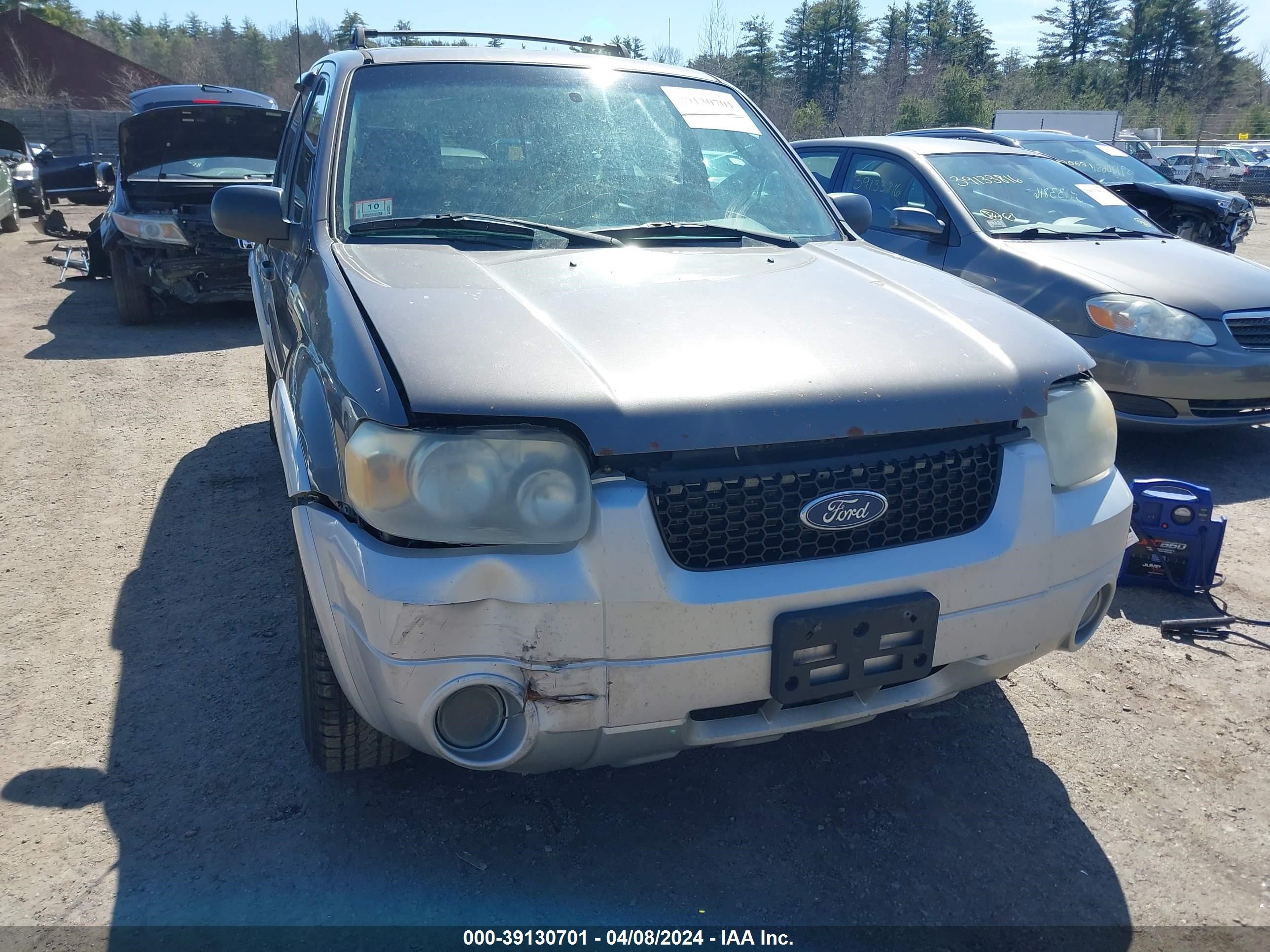 Photo 5 VIN: 1FMCU96H95KE24660 - FORD ESCAPE 