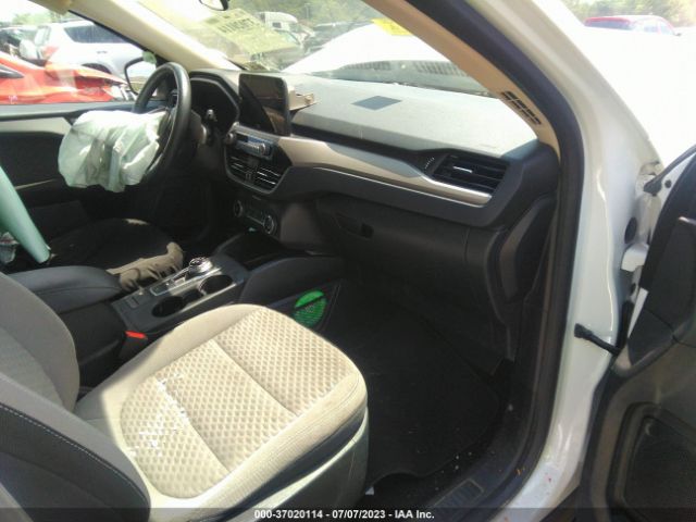 Photo 4 VIN: 1FMCU9BZ3LUC29234 - FORD ESCAPE 