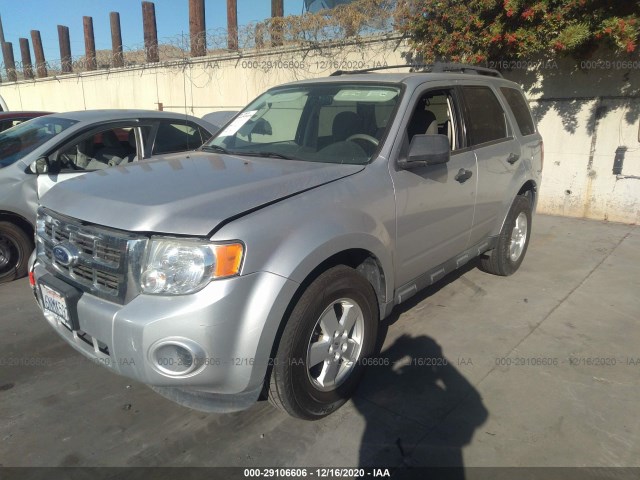 Photo 1 VIN: 1FMCU9C70AKD28650 - FORD ESCAPE 