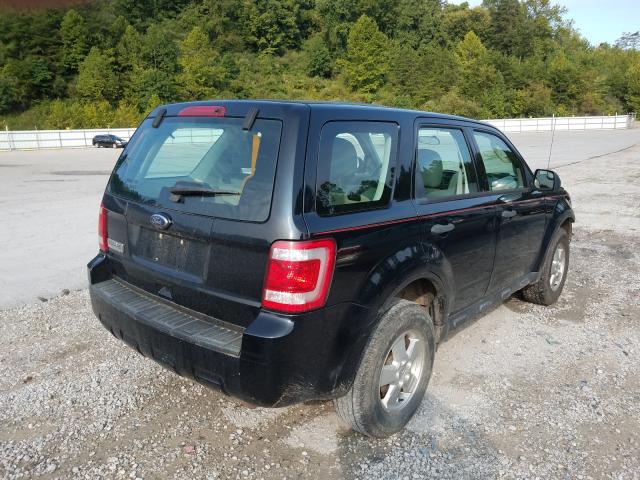 Photo 3 VIN: 1FMCU9C70AKD48607 - FORD ESCAPE 