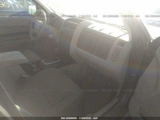 Photo 4 VIN: 1FMCU9C72AKA54156 - FORD ESCAPE 