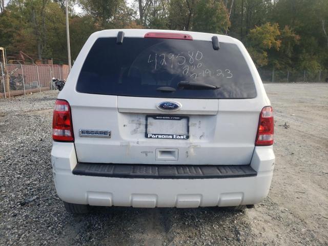 Photo 5 VIN: 1FMCU9C72CKB81587 - FORD ESCAPE XLS 