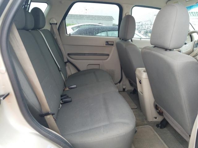 Photo 5 VIN: 1FMCU9C74AKC79131 - FORD ESCAPE XLS 