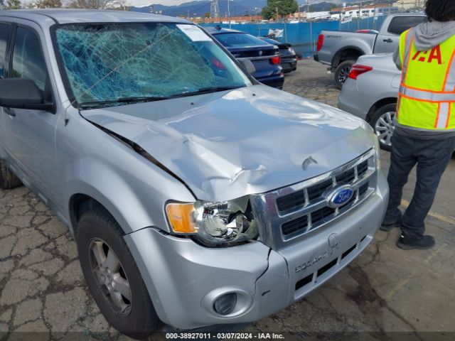 Photo 5 VIN: 1FMCU9C74BKC69653 - FORD ESCAPE 