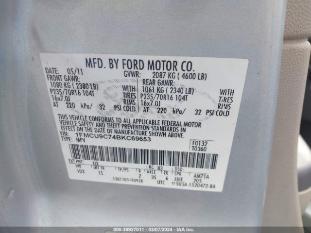 Photo 8 VIN: 1FMCU9C74BKC69653 - FORD ESCAPE 