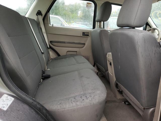 Photo 5 VIN: 1FMCU9C76AKB75806 - FORD ESCAPE XLS 