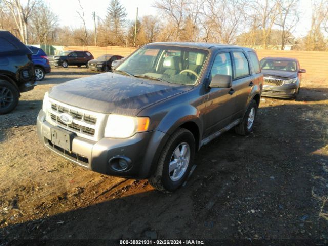 Photo 1 VIN: 1FMCU9C76AKB96249 - FORD ESCAPE 