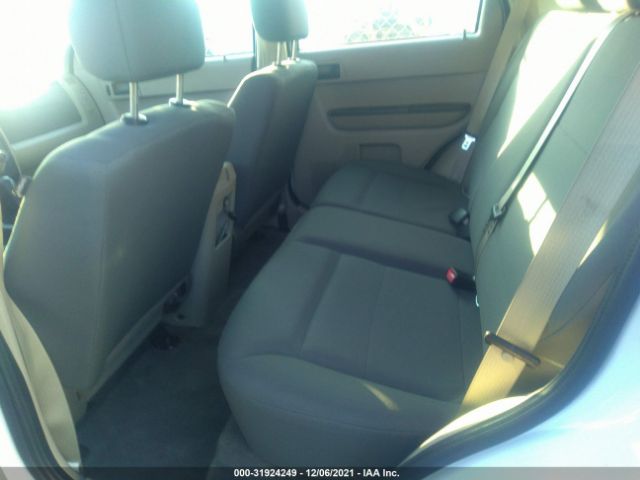 Photo 7 VIN: 1FMCU9C77AKB96065 - FORD ESCAPE 