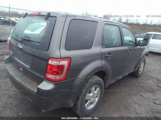 Photo 3 VIN: 1FMCU9C77CKB82797 - FORD ESCAPE 