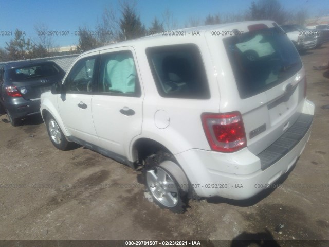 Photo 2 VIN: 1FMCU9C78BKB60631 - FORD ESCAPE 