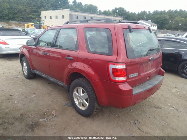 Photo 2 VIN: 1FMCU9C78BKB88008 - FORD ESCAPE 