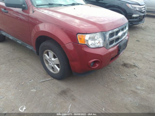 Photo 5 VIN: 1FMCU9C78BKB88008 - FORD ESCAPE 