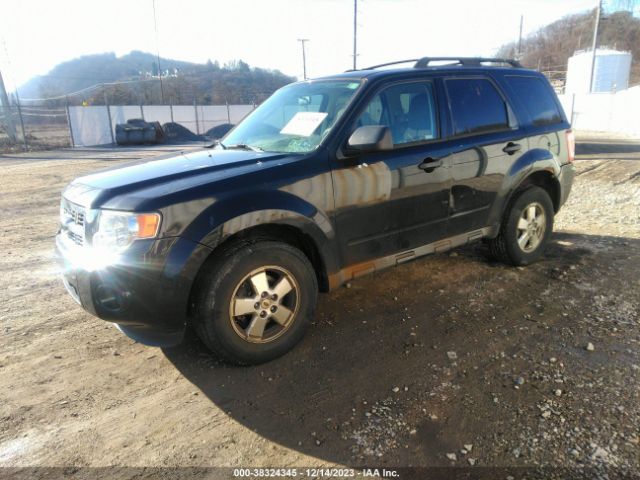 Photo 1 VIN: 1FMCU9C79CKA66386 - FORD ESCAPE 