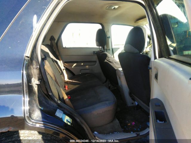 Photo 7 VIN: 1FMCU9C79CKA66386 - FORD ESCAPE 