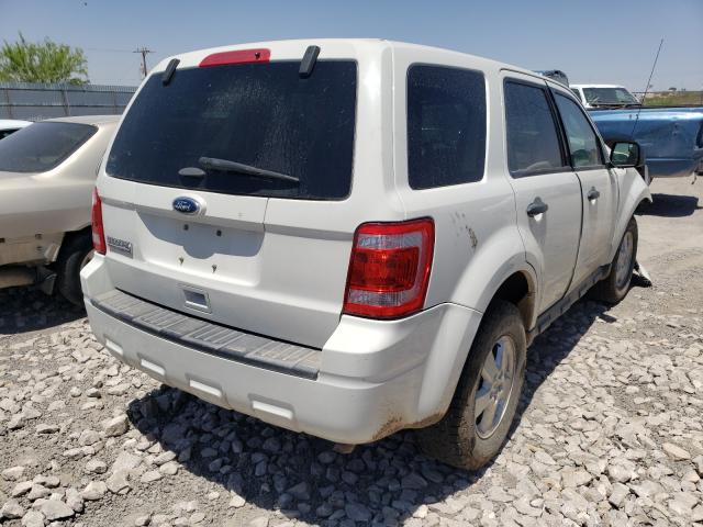 Photo 3 VIN: 1FMCU9C79CKB81747 - FORD ESCAPE XLS 