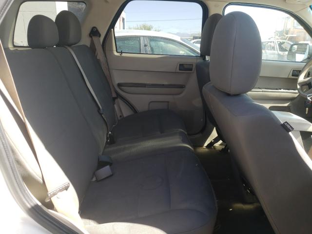 Photo 5 VIN: 1FMCU9C79CKB81747 - FORD ESCAPE XLS 