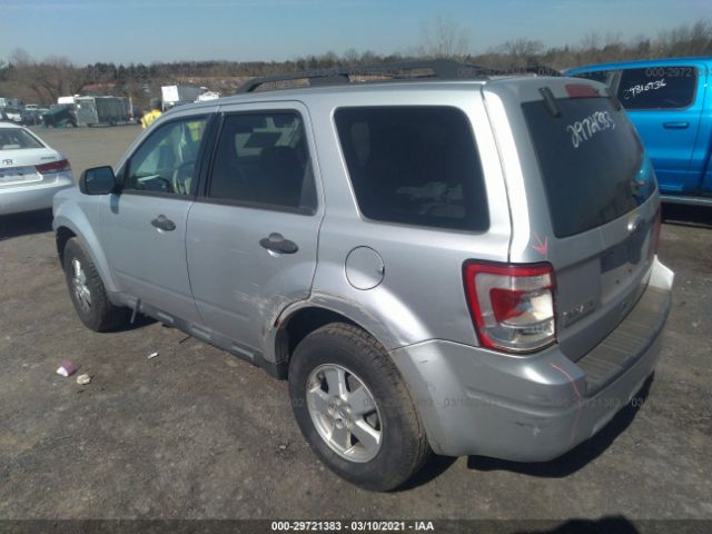 Photo 2 VIN: 1FMCU9C7XAKC85239 - FORD ESCAPE 