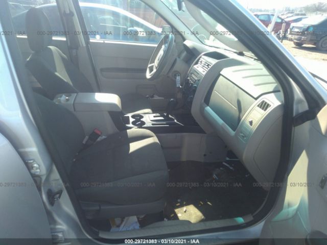 Photo 4 VIN: 1FMCU9C7XAKC85239 - FORD ESCAPE 