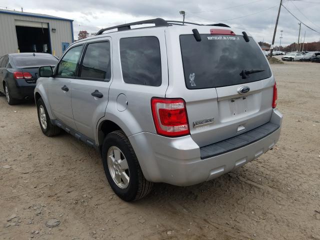 Photo 2 VIN: 1FMCU9C7XAKD21737 - FORD ESCAPE XLS 